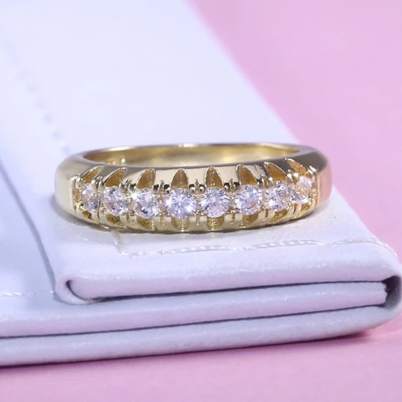 New 18K Gold Plated Engagement Party Diamond Ring - Picture 2 of 6